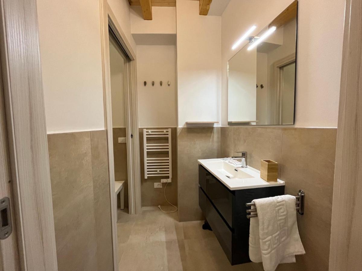 Anfite Apartments Santa Maria Desenzano del Garda Esterno foto