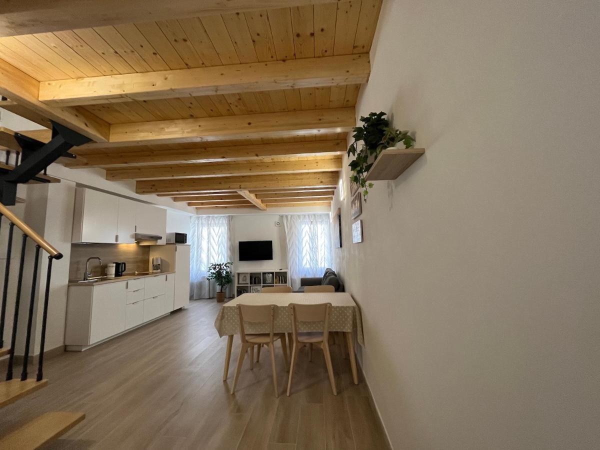 Anfite Apartments Santa Maria Desenzano del Garda Esterno foto