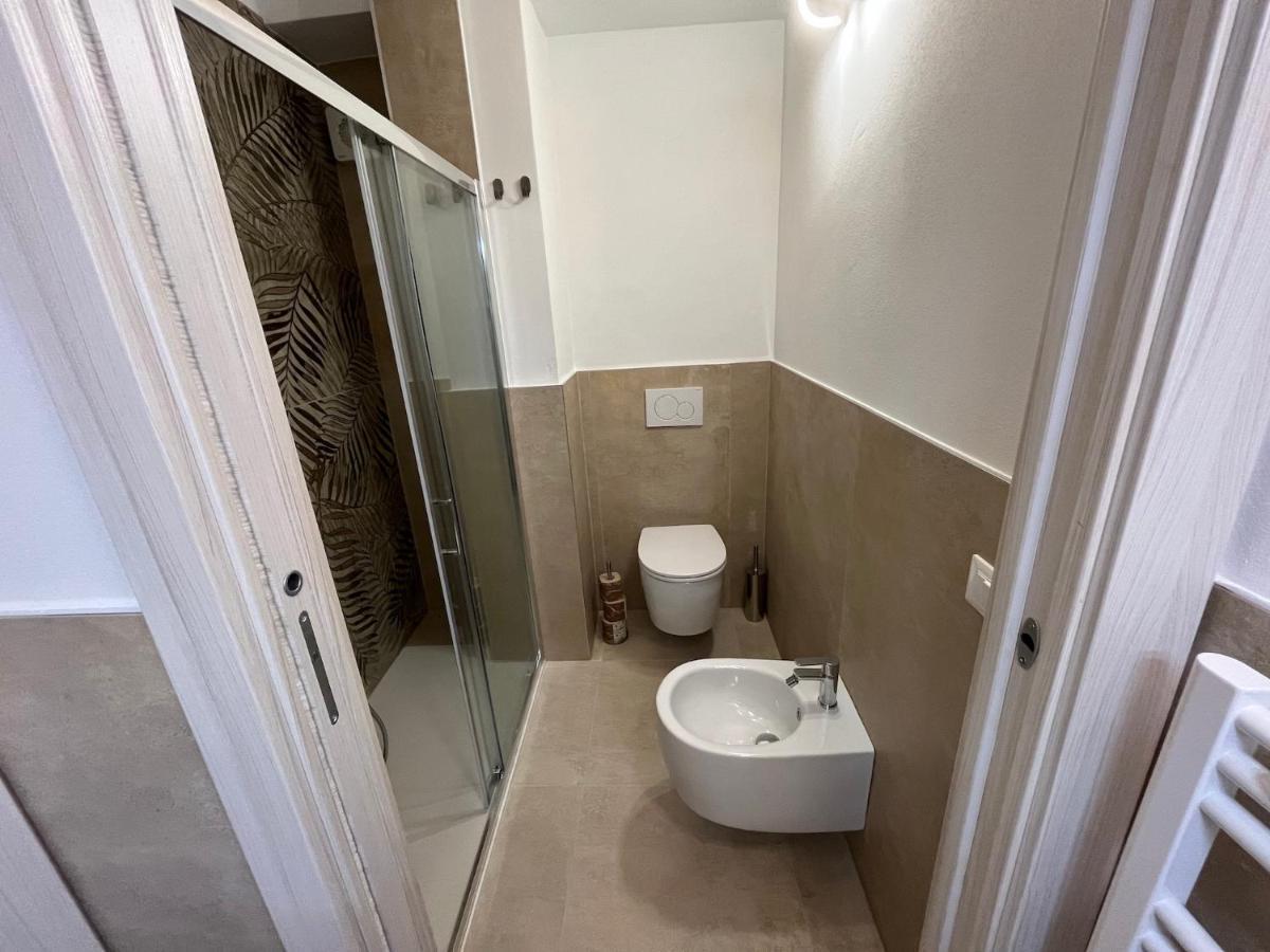 Anfite Apartments Santa Maria Desenzano del Garda Esterno foto